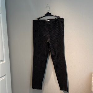 Max Studio Black and Grey Diamond Patterned Pants